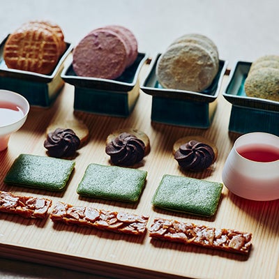 レ トロワ サブレ缶 | お取り寄せ・ギフトに パレスホテル東京 Online Shop